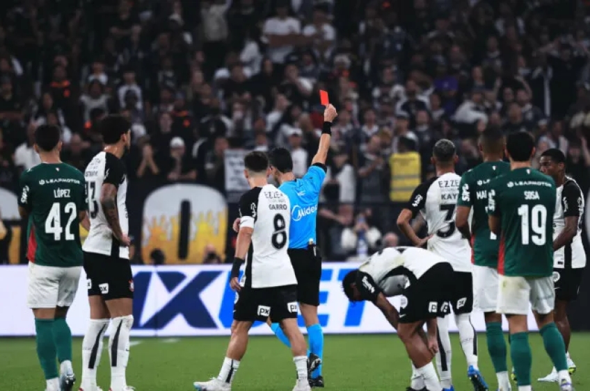 Atacante Luighi registra BO após Dérbi e recusa acordo com o Corinthians