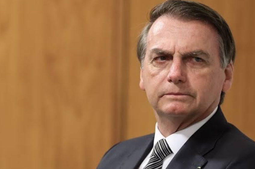Sobre a denúncia de golpe, Bolsonaro afirma: “Vou morrer, não vai demorar”