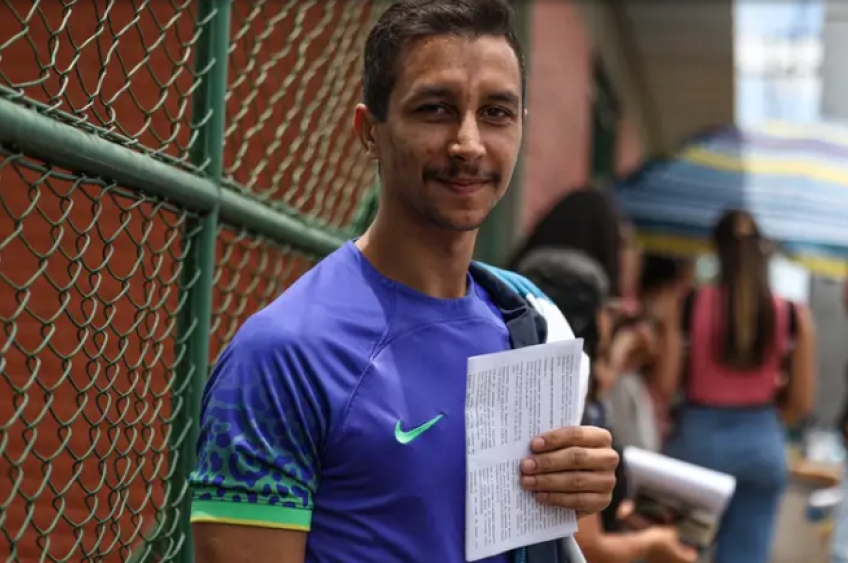 Mais de um milhão de candidatos participam da PND; tema da redação aborda idadismo