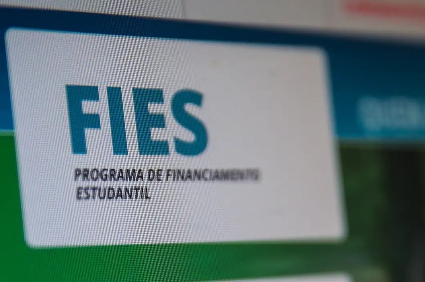 Convocação da lista de espera do Fies 2025 começa nesta terça-feira, 25