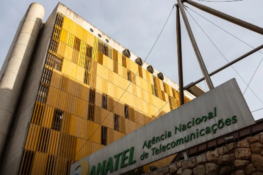 Anatel envia balanço sobre bloqueio do Rumble ao STF
