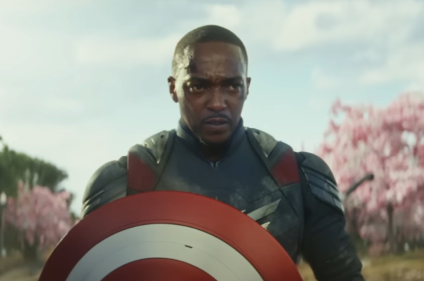 Capitão América 4: balde de pipoca em forma de capacete do herói promete ser sucesso entre fãs