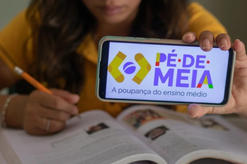 Governo realoca verba para garantir Pé-de-Meia e Vale Gás no orçamento