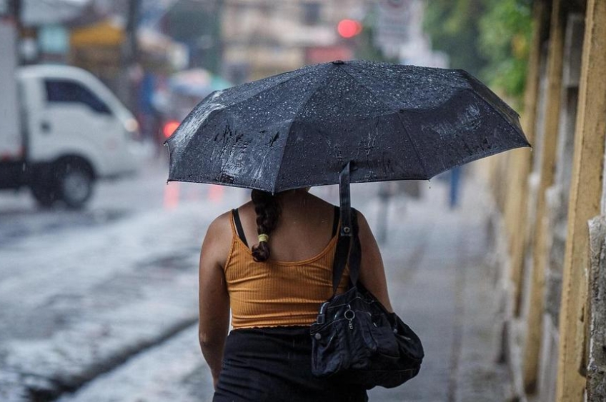 Chuvas marcam início da semana em Belém e outras regiões