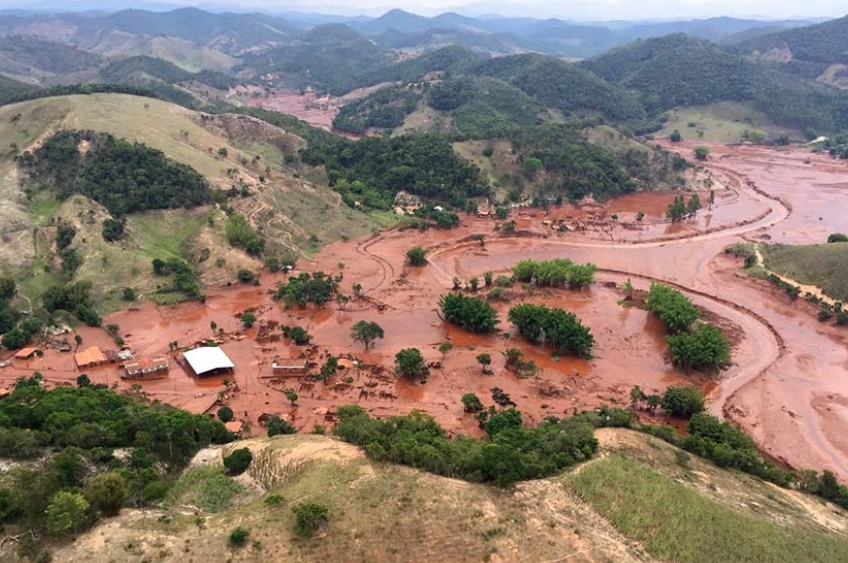Municípios fecham acordo bilionário para reparação do desastre de Mariana