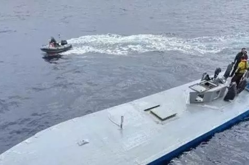 Polícia internacional apreende submarino com 6,5 toneladas de cocaína e prende paraenses