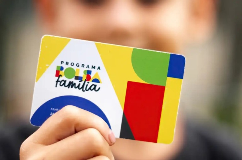 Bolsa Família de maio começa a ser pago hoje (19) pela Caixa