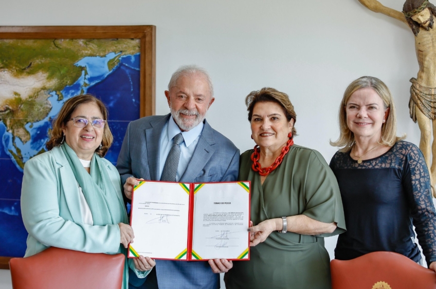 Mudança no Ministério das Mulheres: Lula demite Cida Gonçalves e nomeia Márcia Lopes